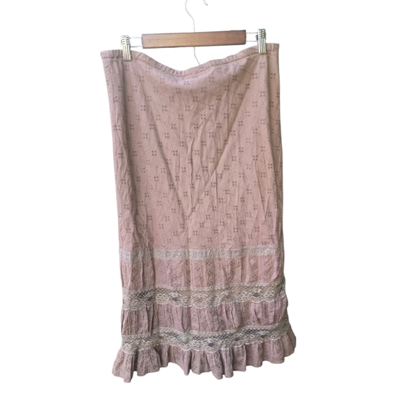 Eye Candy A-Line Tiered Skirt Eyelet Lace Ruffle Dusty Rose Pink Size M - Picture 7 of 7